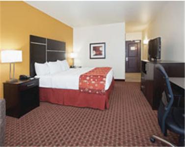 Фото 14 - La Quinta Inn & Suites - Denver Gateway Park