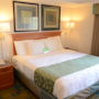 Фото 3 - La Quinta Inn and Suites Houston Bush IAH South