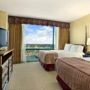Фото 2 - Hilton Lexington Suites