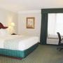 Фото 13 - La Quinta Inn and Suites Round Rock South