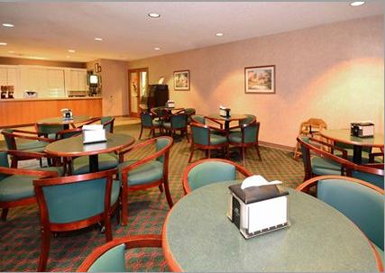Фото 7 - Econo Lodge Inn & Suites East Knoxville