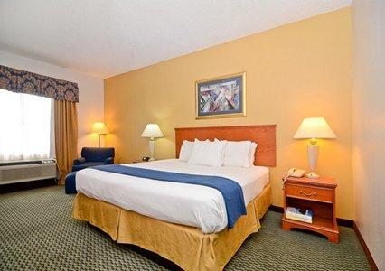 Фото 12 - Comfort Inn & Suites Memphis