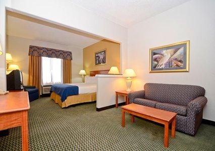 Фото 14 - Comfort Inn & Suites Memphis