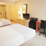 Фото 12 - La Quinta Inn & Suites Elmsford