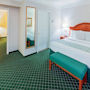 Фото 14 - La Quinta Inn & Suites Arlington North Six Flags Drive