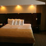 Фото 6 - Boardwalk Inn and Suites