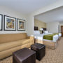 Фото 6 - Comfort Suites at Tucson Mall