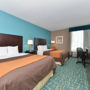 Фото 12 - Comfort Inn & Suites Fort Lauderdale