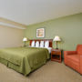 Фото 14 - Quality Inn & Suites Near Fairgrounds Ybor City