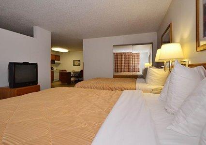 Фото 7 - MainStay Suites Cedar Rapids