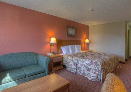 Фото 12 - Quality Inn & Suites La Vergne