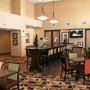 Фото 1 - Hampton Inn & Suites Cedar Rapids
