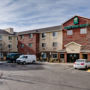 Фото 4 - Crestwood Suites of Denver - Aurora