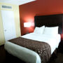 Фото 12 - Best Western El Rey Inn & Suites