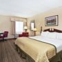 Фото 4 - Baymont Inn and Suites - Knoxville/Cedar Bluff