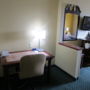 Фото 7 - Economy Inn & Suites Cedar Rapids