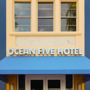 Фото 7 - Ocean Five Hotel