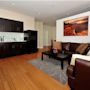 Фото 2 - Apartments Midtown East Classic 3000