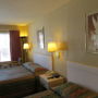Фото 14 - Beachway Inn and Suites