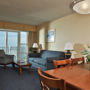 Фото 13 - Best Western Plus Carolinian Oceanfront Inn and Suites
