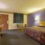 Фото 2 - Americas Best Value Inn-Wethersfield/Hartford