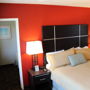 Фото 12 - Harbor Inn & Suites Oceanside