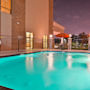 Фото 3 - Comfort Suites Houston