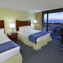 Фото 1 - Best Western Ocean Beach Hotel & Suites