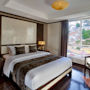 Фото 1 - Golden Lotus Luxury Hotel