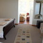 Фото 6 - Hillview Self Catering Apartments